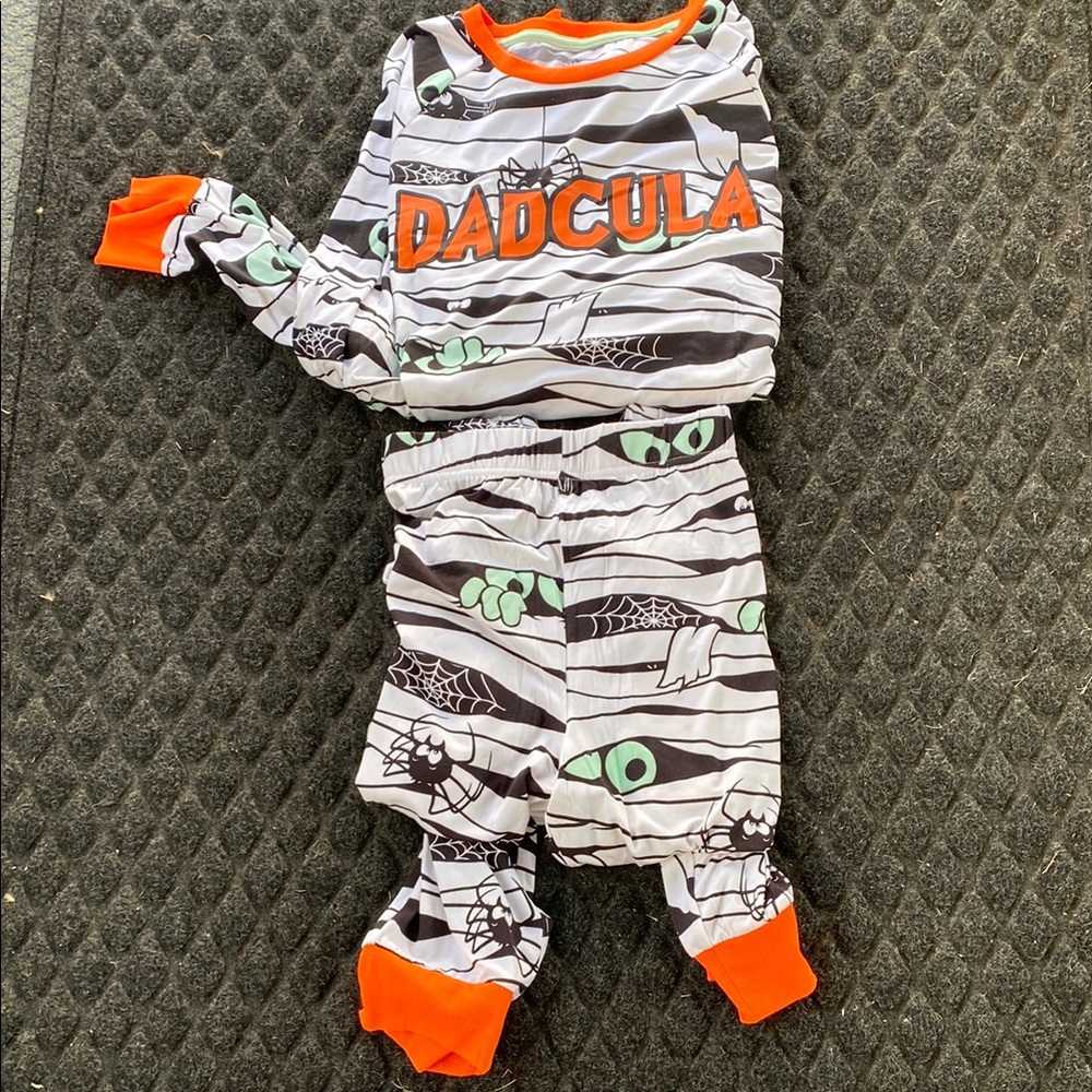 Men's Pajama Set ”DADCULA” Pajama Set L 42-44 NWT - Halloween